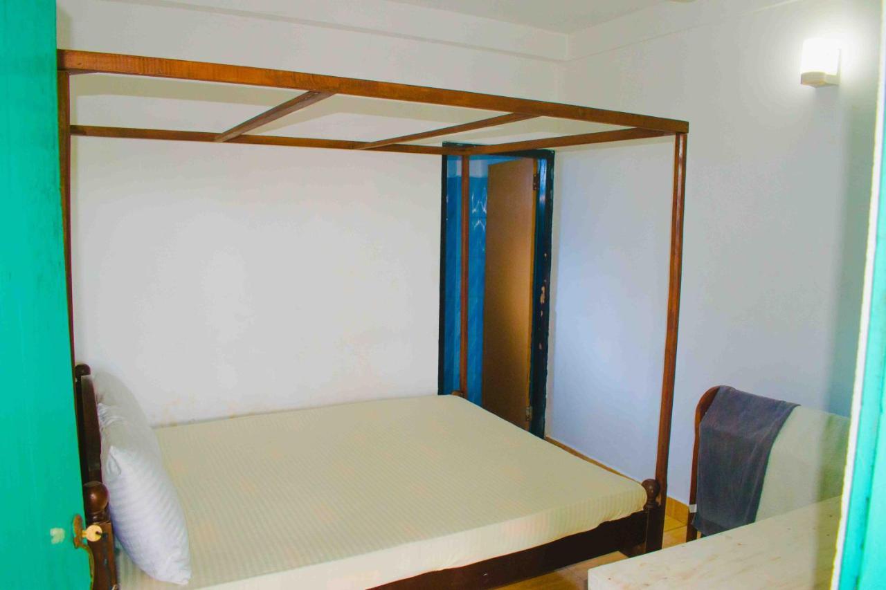 Surfers Paradise Weligama Exterior foto