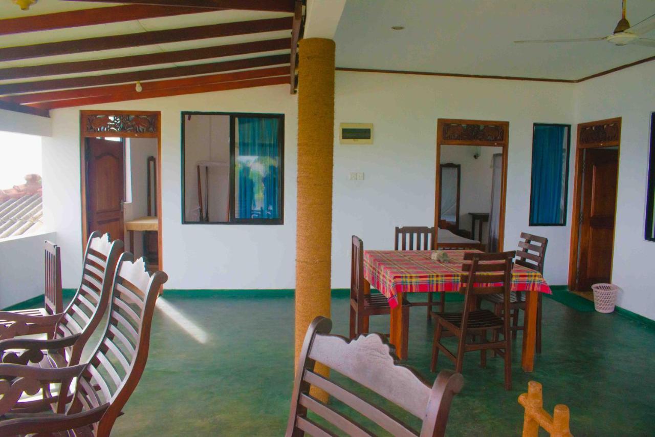 Surfers Paradise Weligama Exterior foto